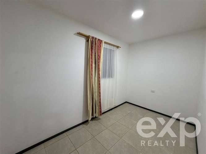 Arriendo 3 Casas 9 dorm. en Marchigue