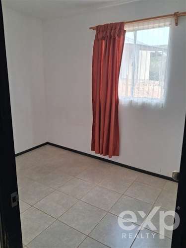 Arriendo 3 Casas 9 dorm. en Marchigue