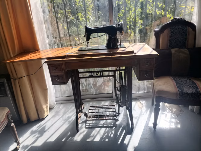 Máquina de Coser ALFA