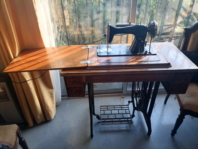 Máquina de Coser ALFA