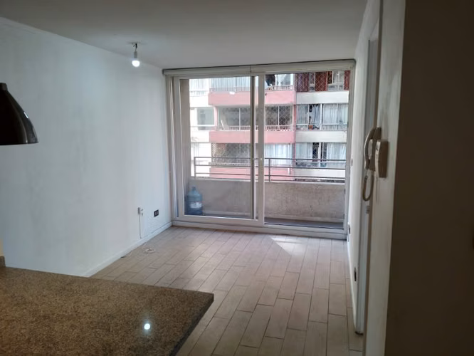 Hermoso departamento en edificio Infinity, San Miguel - Imagen 3