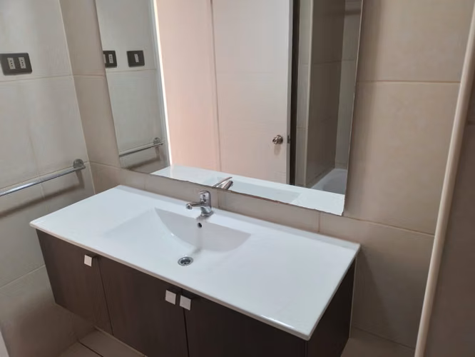 Hermoso departamento en edificio Infinity, San Miguel - Imagen 10