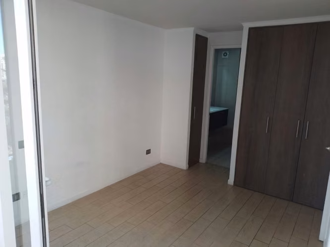 Hermoso departamento en edificio Infinity, San Miguel - Imagen 9