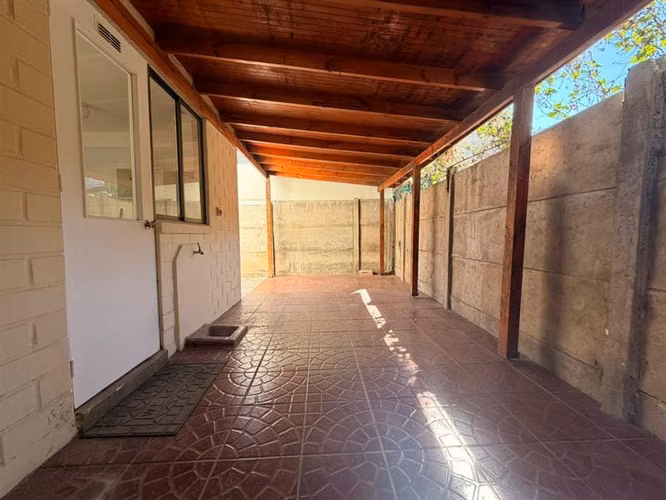 CASA Manuel Rodríguez 27. La Cruz