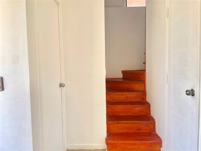 CASA Avenida Santa Cruz 291. La Cruz
