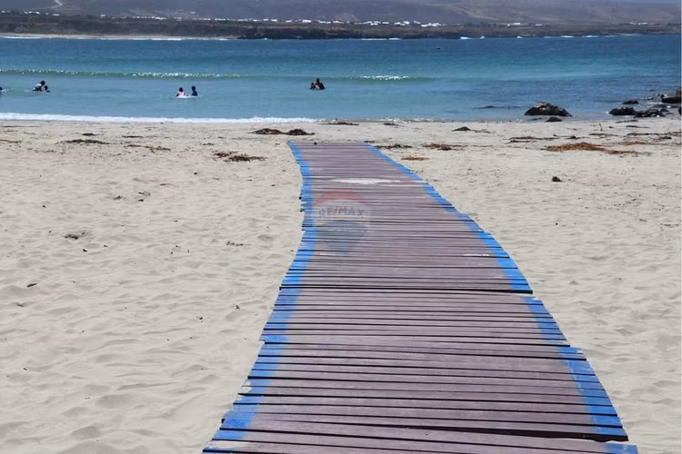 Construye frente al mar parcela vista al mar