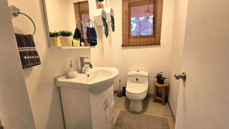 Amplia casa en barrio en crecimiento (171594) - Imagen 10