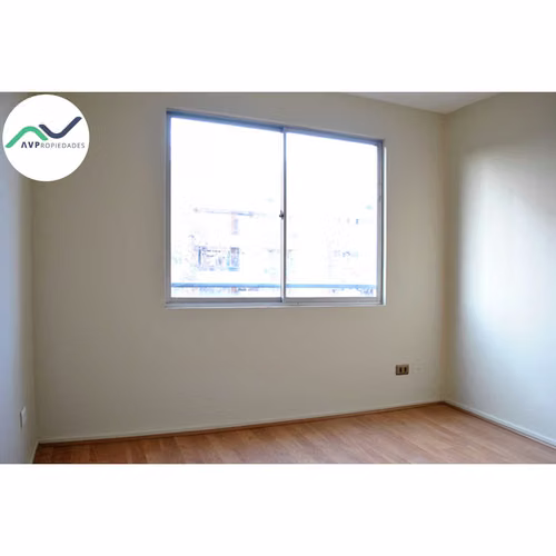 VENTA DEPTO DE 2D EN METRO LA CISTERNA (171523)
