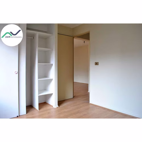 VENTA DEPTO DE 2D EN METRO LA CISTERNA (171523)