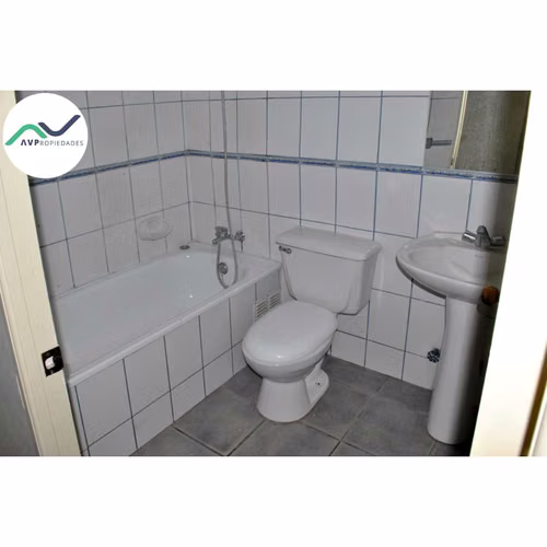 VENTA DEPTO DE 2D EN METRO LA CISTERNA (171523)