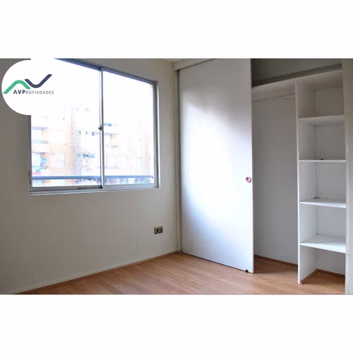 VENTA DEPTO DE 2D EN METRO LA CISTERNA (171523)