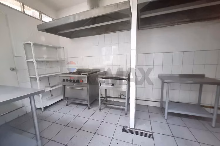 Arriendo para rubro de alimentacion - Imagen 6
