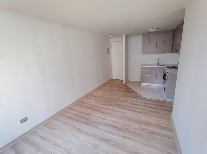 ARRIENDO O VENTA DEPTO STGO CTRO - SANTA LUCIA - 2D 2B Y BOD - Imagen 8