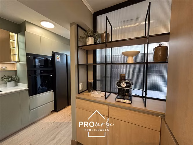 Departamento en venta de 3 dorm. en Las Condes