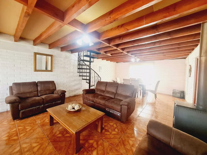 Casa en Venta Rebajada (69796)