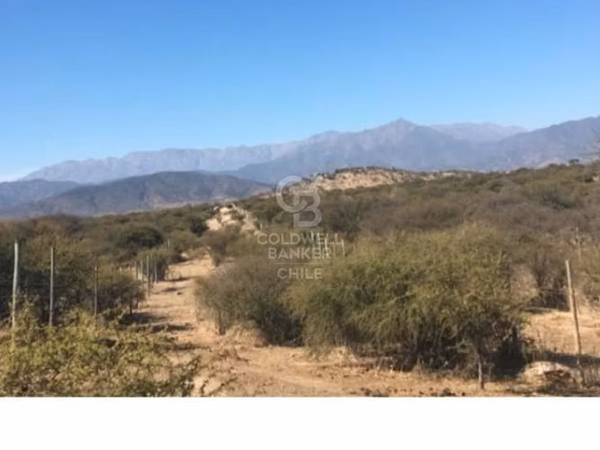 Parcela 4.4 has. en Maravilloso Entorno Campestre
