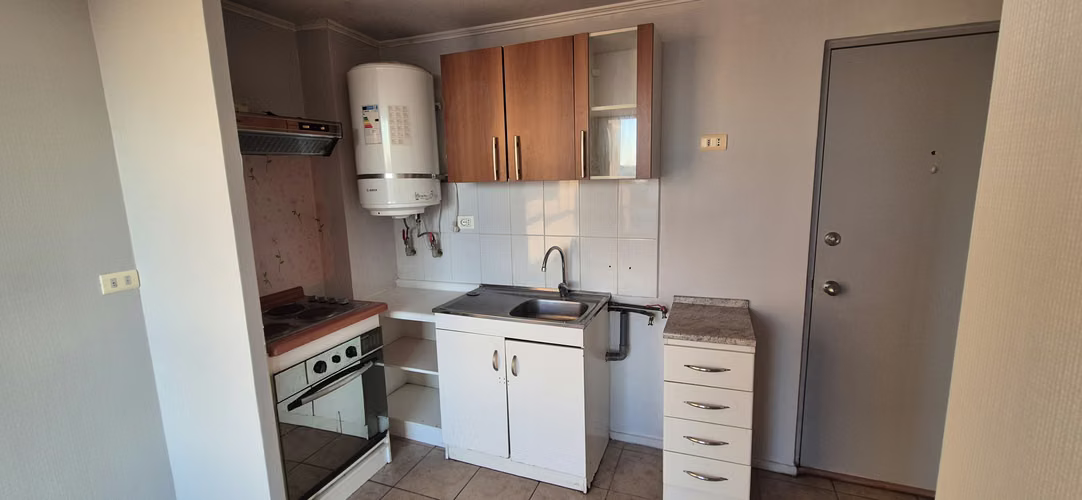 Departamento 2D Concepción a 1 cuadra de Paicaví Edificio Tres Pascualas