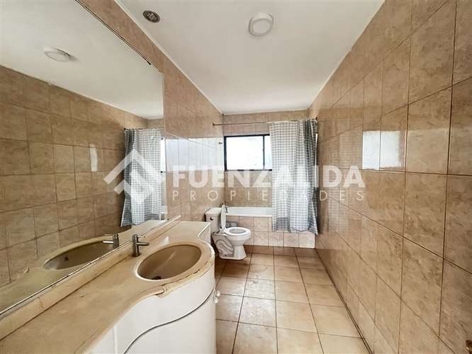Casa Vendo 5D 4B piscina No condominio Calera de Tango