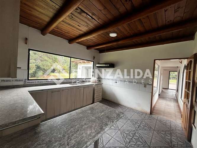 Casa Vendo 5D 4B piscina No condominio Calera de Tango