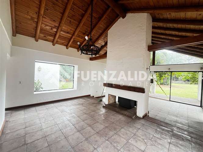 Casa Vendo 5D 4B piscina No condominio Calera de Tango