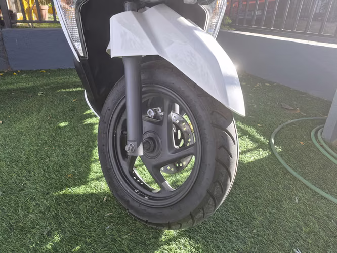 Moto Honda Elite Fi 2023 (4400 kms)