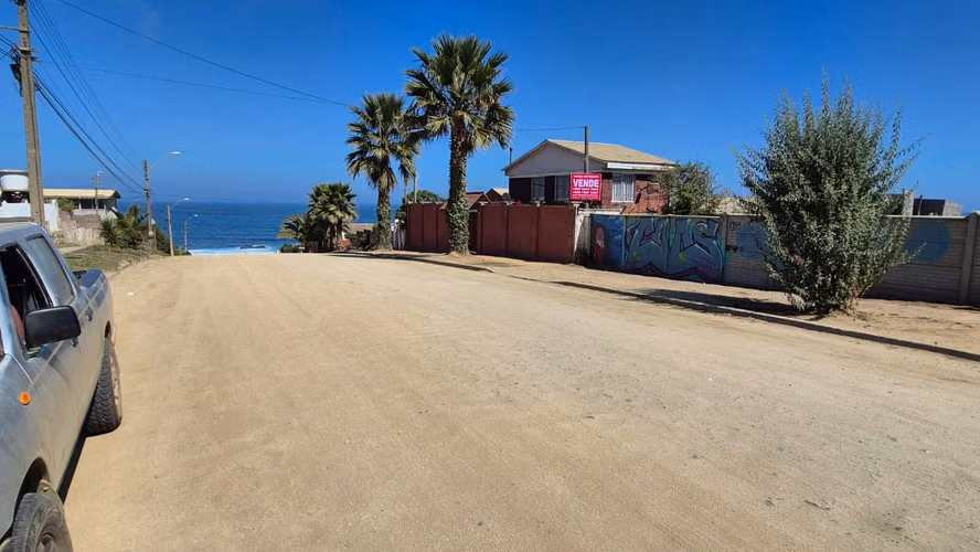 OPORTUNIDAD EL TABO FRENTE AL MAR  CABAÑAS FUNCIONANDO -
