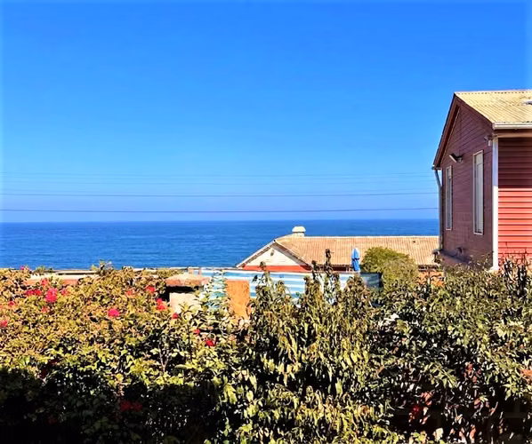 OPORTUNIDAD EL TABO FRENTE AL MAR  CABAÑAS FUNCIONANDO -