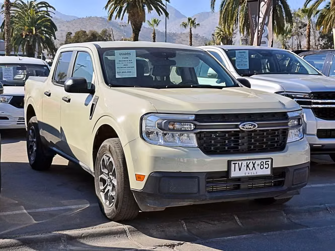 FORD MAVERICK 2025