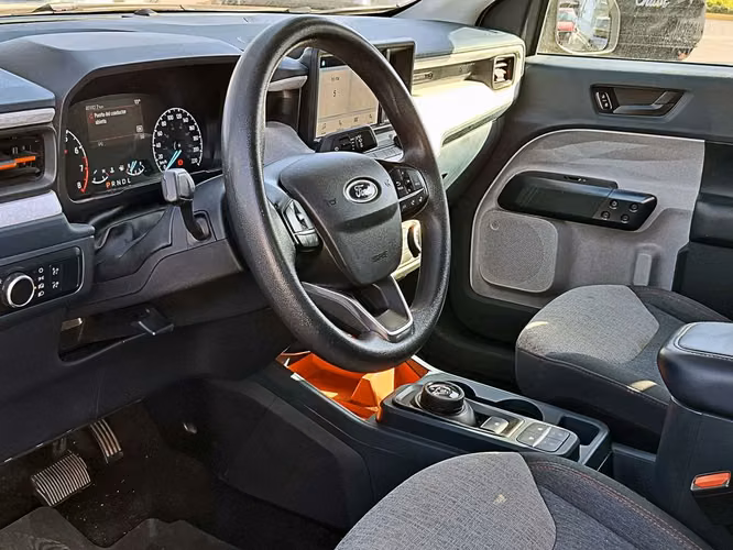 FORD MAVERICK 2025