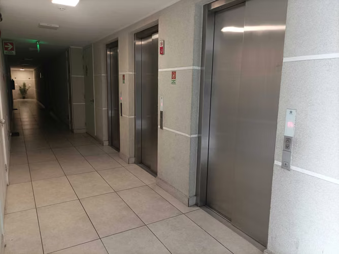 Diagonal Santa Elena. Metro Rodrigo de Araya (171630)