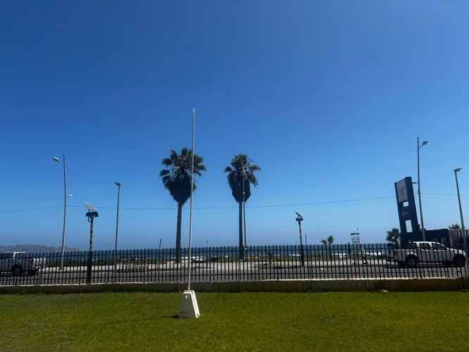  Amplio Departamento en Arriendo en Av. del Mar, amoblado| 3 Dormitorios y 3 Baños, Año Corrido.