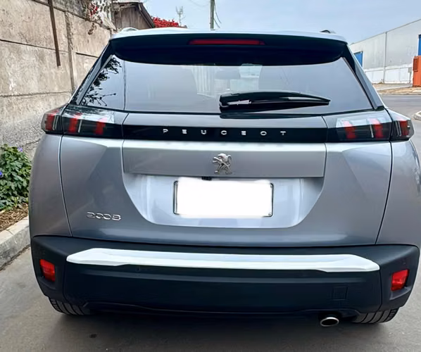 Peugeot Modelo 2008 año 2021