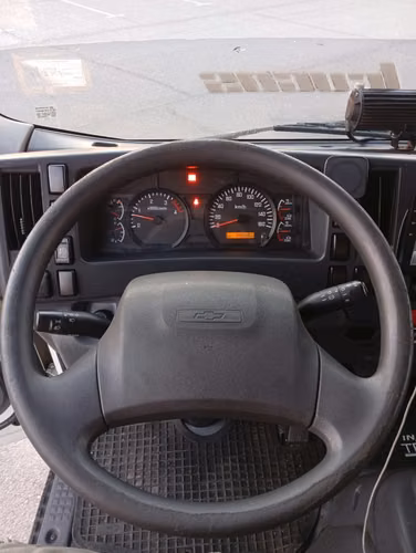 CHEVROLET NQR919 2022 Con Equipo de frio y plataforma.