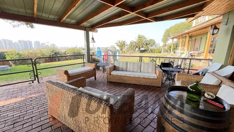 Casa AMPLIA Y EXCLUSIVA CASA EN SANTA MÓNICA DE PEÑUELAS