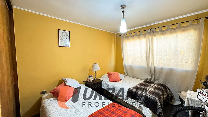 Casa CASA EN GABRIELA MISTRAL CON POTENCIAL COMERCIAL
