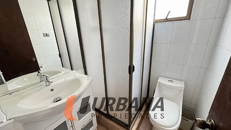 Casa EXCLUSIVA PROPIEDAD CON VISTA PANORÁMICA PONIENTE.
