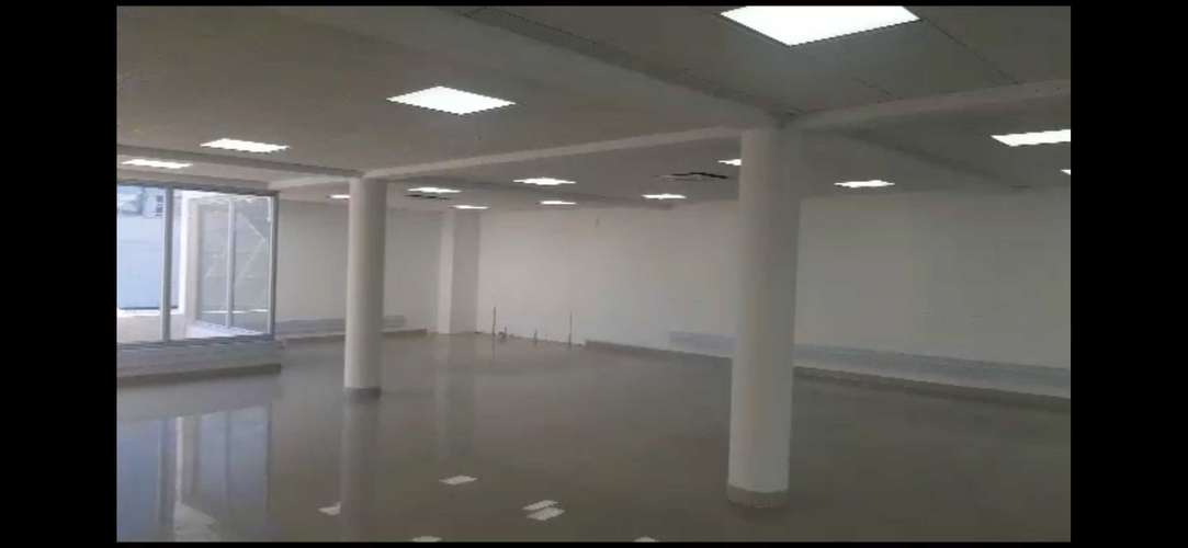 Gran local 1315 m2 en centro de Viña del Mar (171547)
