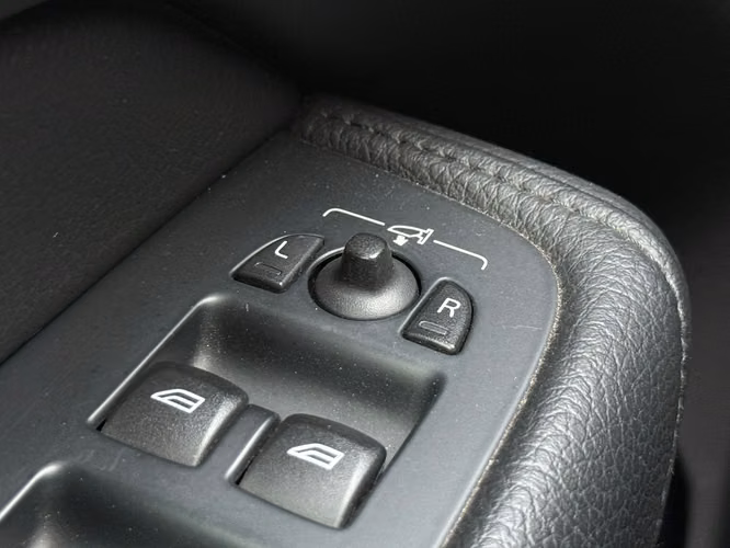 VOLVO XC60  2018