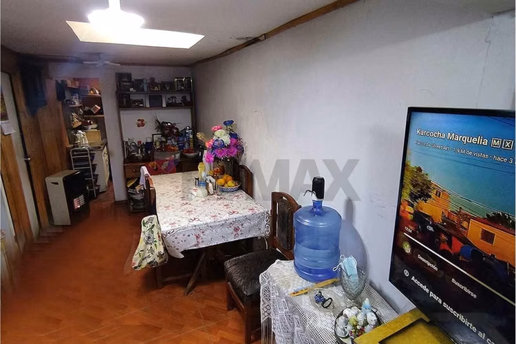 Casa amplia, ideal para remodelar - Imagen 10