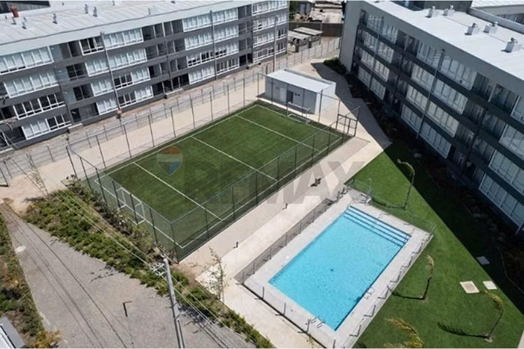 Moderno depto. en quilicura con piscina y más