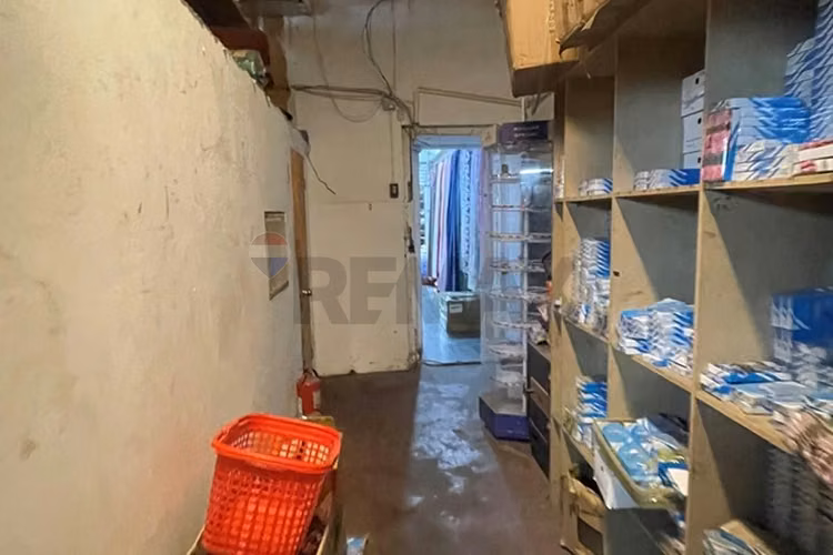 Local comercial 436m², calle rosas santiago centro