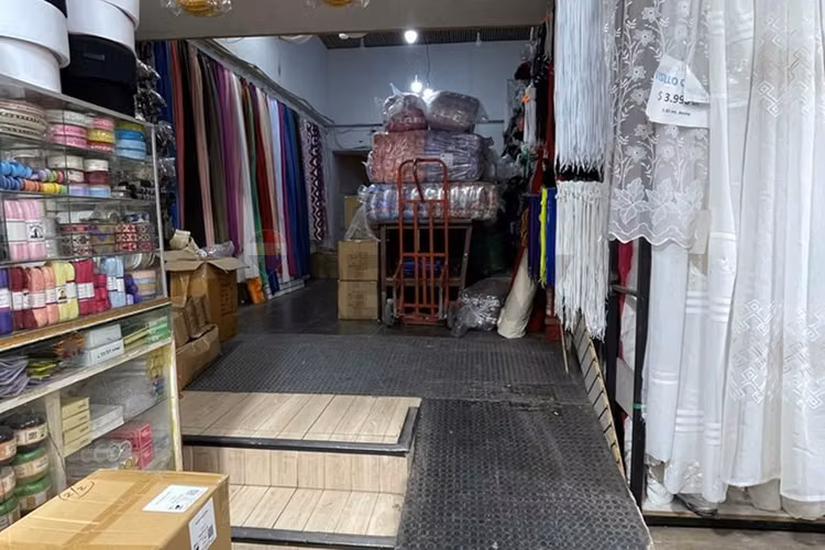 Local comercial 436m², calle rosas santiago centro