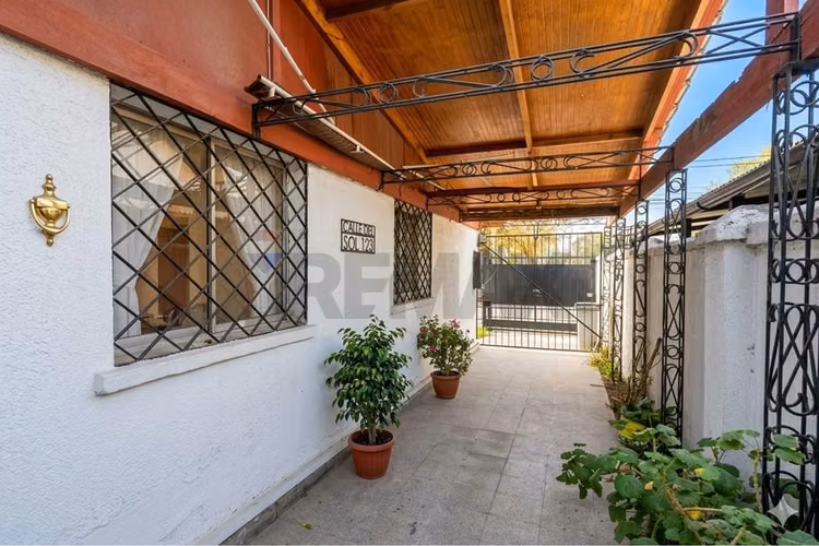 Amplia casa en san miguel con 5d/2b y 217m² +3e