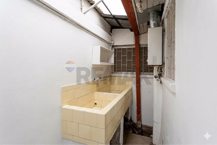 Amplia casa en san miguel con 5d/2b y 217m² +3e
