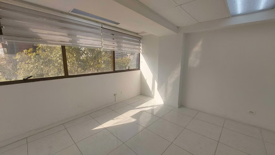 OFERTA-IMPECABLE, LADO METRO, 32m2/REMODELADA (171695)
