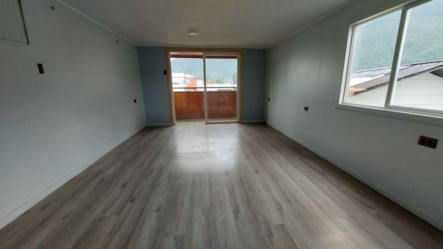 Casa Grande en Venta en Pto Aysen 7Do 2Ba 3Es (171694)