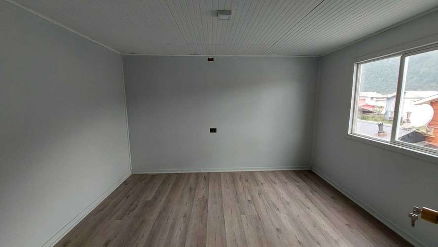 Casa Grande en Venta en Pto Aysen 7Do 2Ba 3Es (171694)
