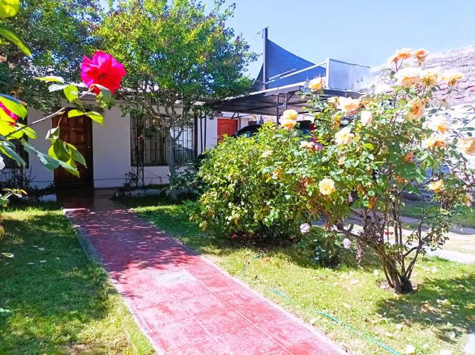 Av. El Guanaco, Metro Plaza Chacabuco (171675)