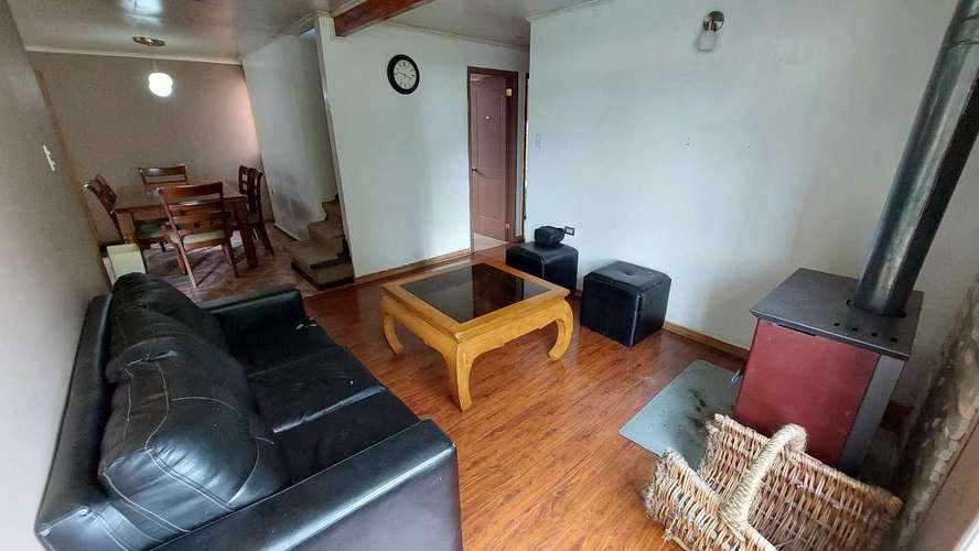 Casa 3 Dorm. con Gran Patio y Buena Ubicacion (171673)