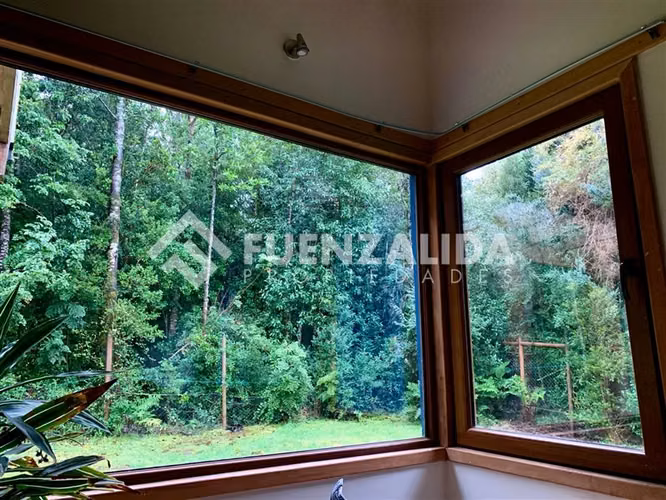 Casa y cabaña independiente en Condominio Parque Doña Inés